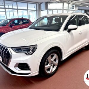 Audi  Q3 35 TFSI MHEV S-Tronic Business Advanced